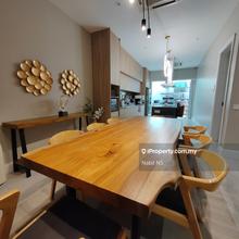 East Residence 4 Storey Private lift Exclusive Property with Golfing