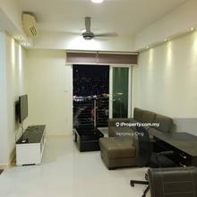 1 room corner unit Condominium for Rent