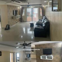 Great Location! Good Condition Unit! View To Appreciate!