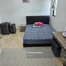 Master Room Parkhill Residence available, female unit