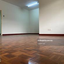 Terrace house for Sale