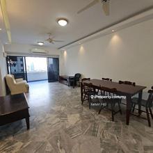 Ttdi Condo near to ttdi Park at pinggiran kiara condo