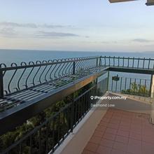 Rare In Market, Renovated, Seaview Unit, 1 carpark 