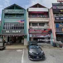 3sty Shop Lot for Rent at Taman Putra Permai