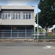 1 and half Storey Warehouse Corner Jaya Gading Kuantan Batu 10 Sale