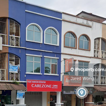 Enbloc 3storey Shop Office Bandar Puteri Puchong for Rent