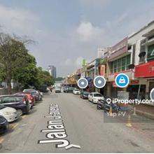 Ground Floor Shop @ Cheras Traders Square, C180 For Rent