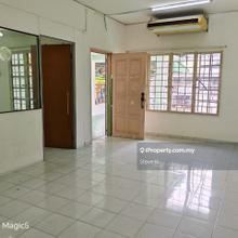 End lot with 10ft land