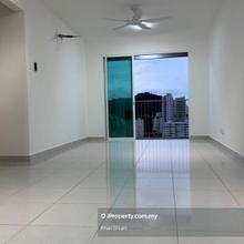 Unit for rent in Fairview residence 