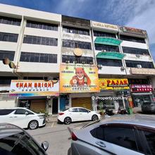 4.5 storey shoplot at Jalan Bagan Luar for sell