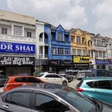 Taipan USJ 10 End lot Ground Floor Shoplot For Rent