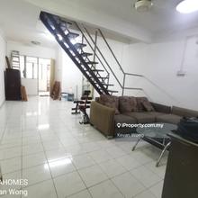 Taman Sri Gombak Fasa 1 Landed Terrace House Face Empty More Parking