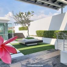 Amarin Wickham Penthouse with Private pool