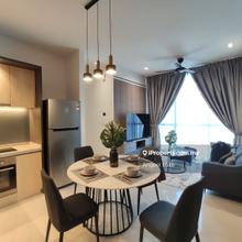 Brand news fully furnished for sale ( KLCC/ Golf view )