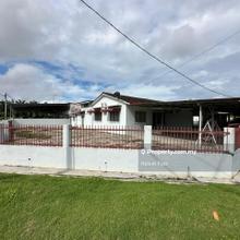 Teluk Intan @Taman Changkat Freehold Semi D Corner Good Location Sale