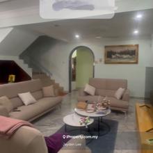 Gated Guarded 2 Sty Jalan nuri Bandar Puchong Jaya 20x75sf