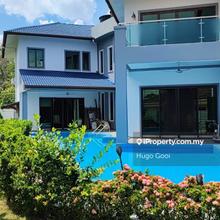 Spacious Bungalow with Private Garden&Pool, Over 10k Land Size