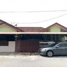 Terrace house for Sale