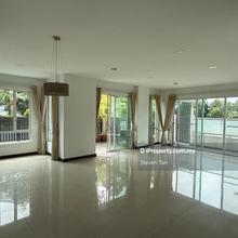 Low Dense Huge Unit in Taman Desa