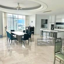8 Gurney Luxury Condominium For Rent
