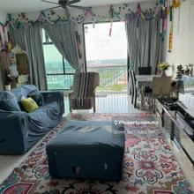 Sky executive Suites(bukit indah) Fully furnished Condo for sale