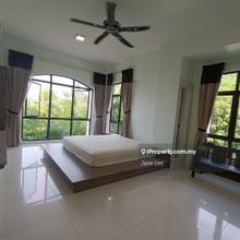 Seaview, garden view, pool view