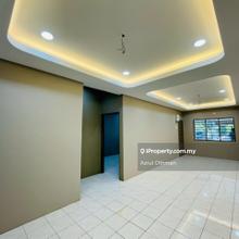 Refurbished House Taman College Heights