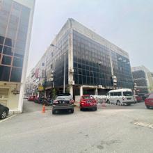 Freehold Massive Space