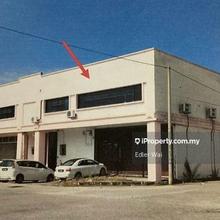 Juru iks Corner Lot For Rent