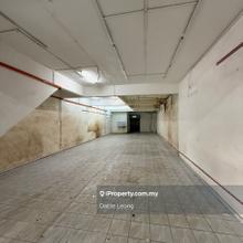 2 Storey Shop For Rent