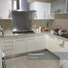High floor unit for rent 