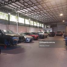 Bandar Tun Razak Multiple Storey Warehouse & Showroom