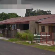 Single Storey Low Cost House For Sale Rumah Awam Umbai Merlimau ,Jasin