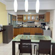 Pelangi Heights renovated below market price , 1st floor ,klang