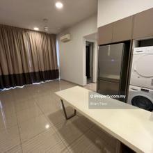 KLCC & Golf View Full Furnished Interior Design Unit for Rent!