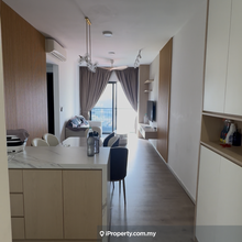 Walking Distance to MRT station with Premium furnished 