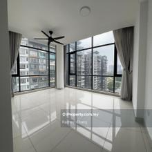 Du Menjalara Condominium Duplex For Sale (Partial Finished)