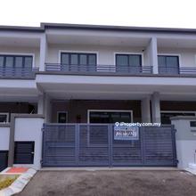 Brand new house in bandar seri botani - near to botani village