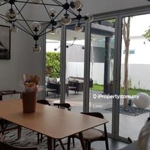 Hillpark Residences 3 storey Bungalow ,Alma Freehold Gated and Guarded