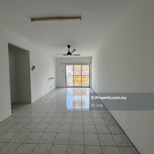 Kinrara ria for sale,corner,932sqft,3r2b,1 carpark,basic,north