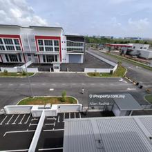 Spacious 3 Storey Semi D Factory KLIA Aeropolis, Sepang
