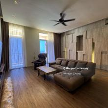 Mid floor sea view 