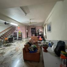 Walking Distance to Amenities, Ample Parkings, Endlot