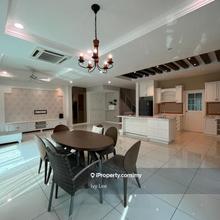 Semi-D House For Rent, Taman Mount Austin