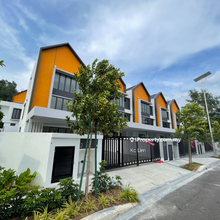 New 3 Storey KL East, Spacious Layout, hilltop 