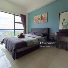 Below Market Price,Pool View,Actual Unit