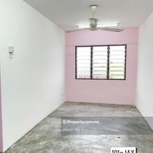 Full Loan Low Cost Flat With Lift Permai Indah Pandamaran Jaya Klang