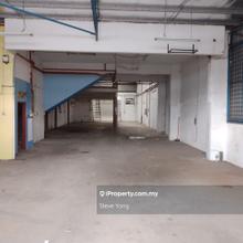 Kawasan Perusahaan Sesama 1.5sty Factory For Sale