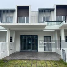 Casa View Cyber South Terrace House For Sale