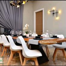 Modern 3.5 Storey Bungalow with Roof Top Garden